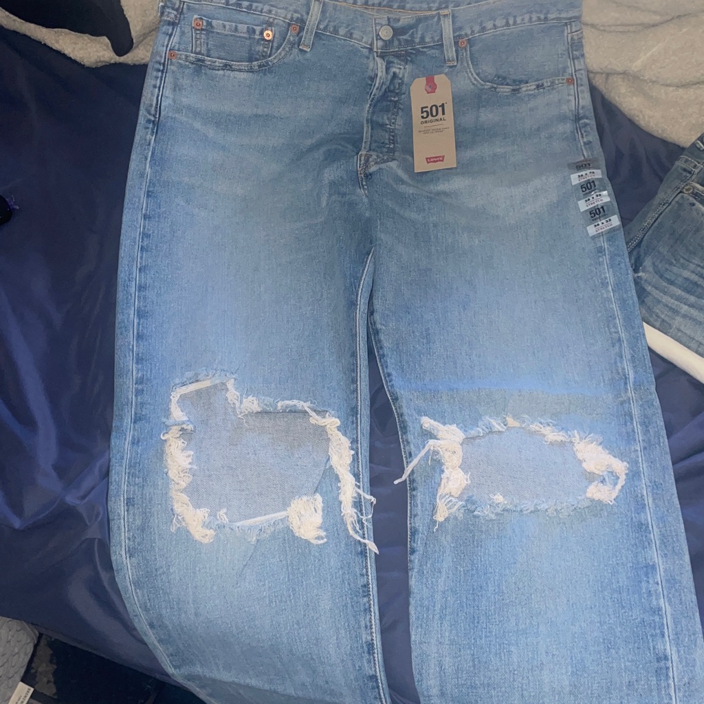 Levis Jeans 501 Brand New